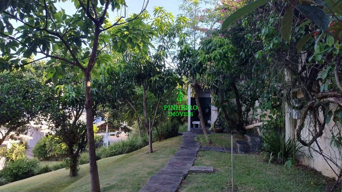 Foto 4 de Casa com 3 quartos à venda, 1151m2 em Serra Grande, Niteroi - RJ