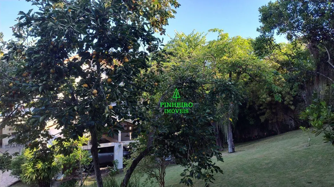 Foto 3 de Casa com 3 quartos à venda, 1151m2 em Serra Grande, Niteroi - RJ