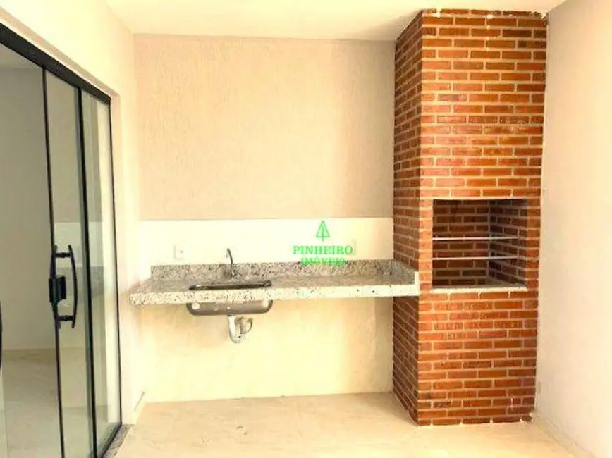 Foto 5 de Casa de Condomínio com 3 quartos à venda, 240m2 em Pindobas, Marica - RJ