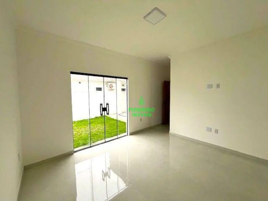 Foto 8 de Casa de Condomínio com 3 quartos à venda, 240m2 em Pindobas, Marica - RJ