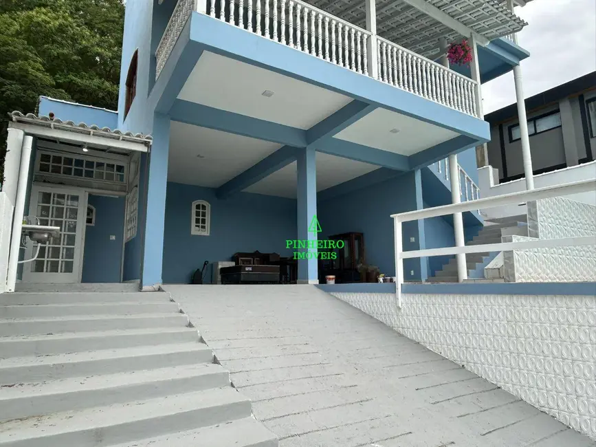 Casa de Condomínio com 5 quartos à venda, 906m2 em Engenho do Mato, Niteroi - RJ - imagem 2 Foto 2 de Casa de Condomínio com 5 quartos à venda, 906m2 em Engenho do Mato, Niteroi - RJ