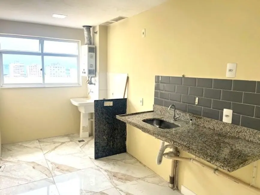 Foto 2 de Cobertura com 2 quartos à venda, 92m2 em Centro, Niteroi - RJ