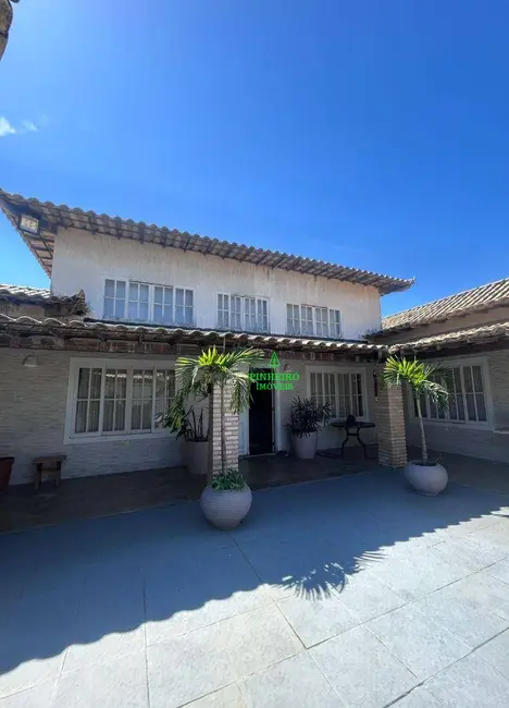 Foto 1 de Casa com 3 quartos à venda, 585m2 em Niteroi - RJ