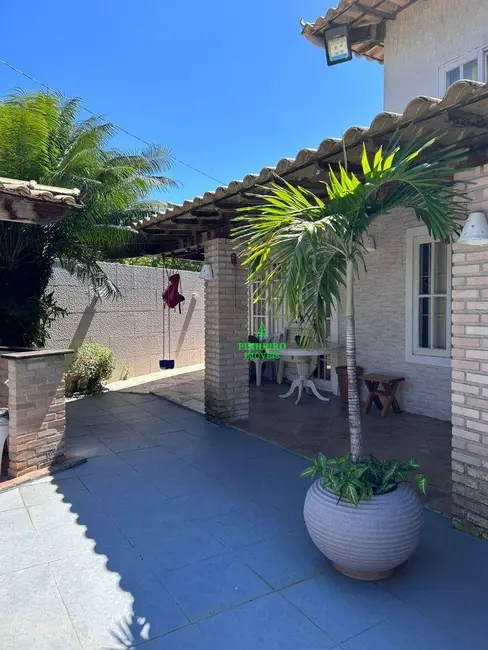 Foto 3 de Casa com 3 quartos à venda, 585m2 em Niteroi - RJ