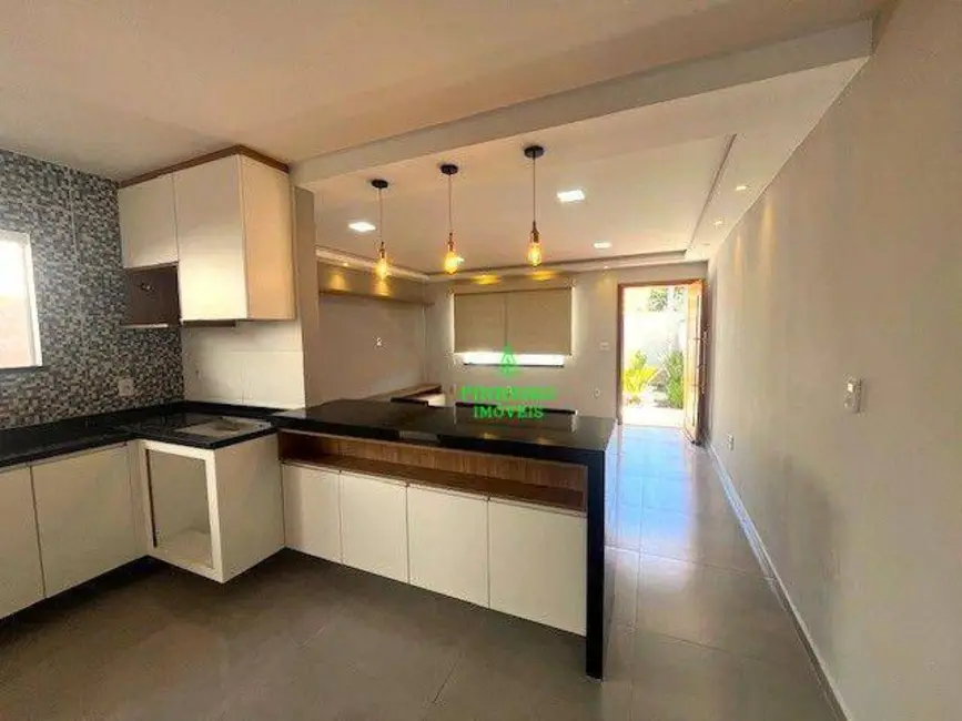 Foto 5 de Casa com 2 quartos à venda, 240m2 em Barroco (Itaipuaçu), Marica - RJ
