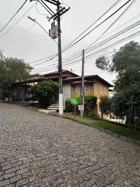Foto 2 de Casa com 3 quartos à venda, 261m2 em Badu, Niteroi - RJ