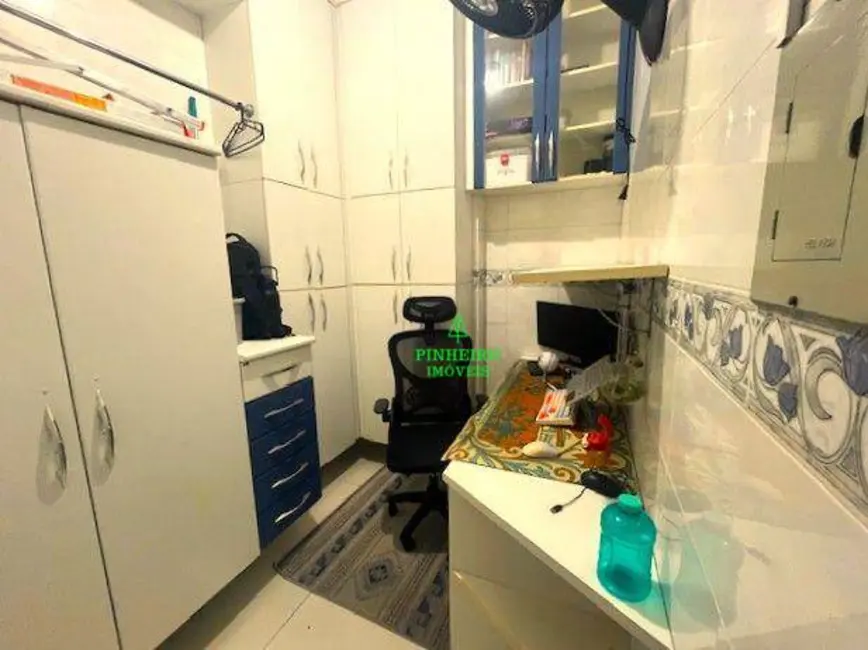 Foto 4 de Apartamento com 2 quartos à venda, 79m2 em São Domingos, Niteroi - RJ