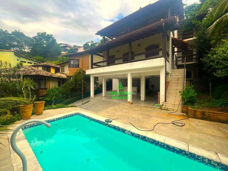 Foto 2 de Casa de Condomínio com 6 quartos à venda, 555m2 em Vila Progresso, Niteroi - RJ