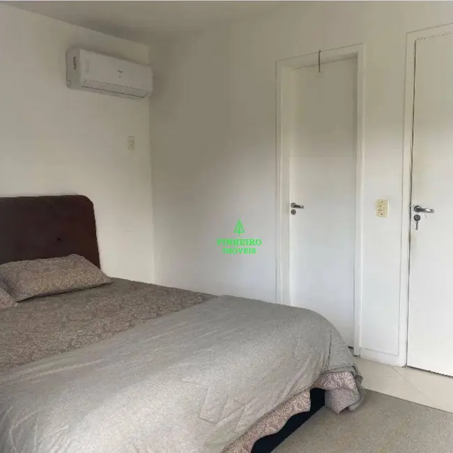 Foto 6 de Casa com 3 quartos à venda, 410m2 em Vila Progresso, Niteroi - RJ