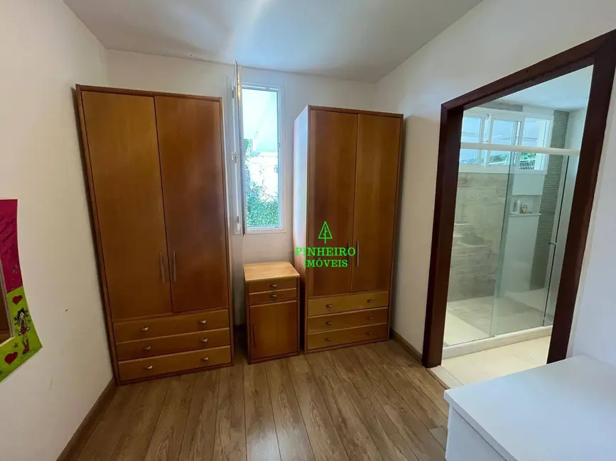 Casa de Condomínio com 4 quartos à venda, 592m2 em Vila Progresso, Niteroi - RJ - imagem 9 Foto 9 de Casa de Condomínio com 4 quartos à venda, 592m2 em Vila Progresso, Niteroi - RJ