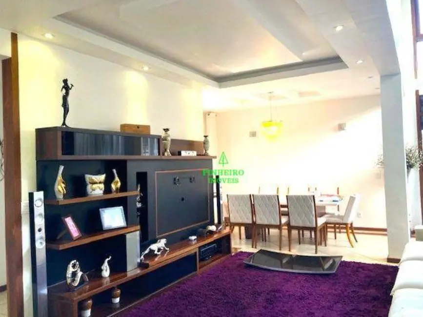 Foto 4 de Casa de Condomínio com 5 quartos à venda, 580m2 em Camboinhas, Niteroi - RJ