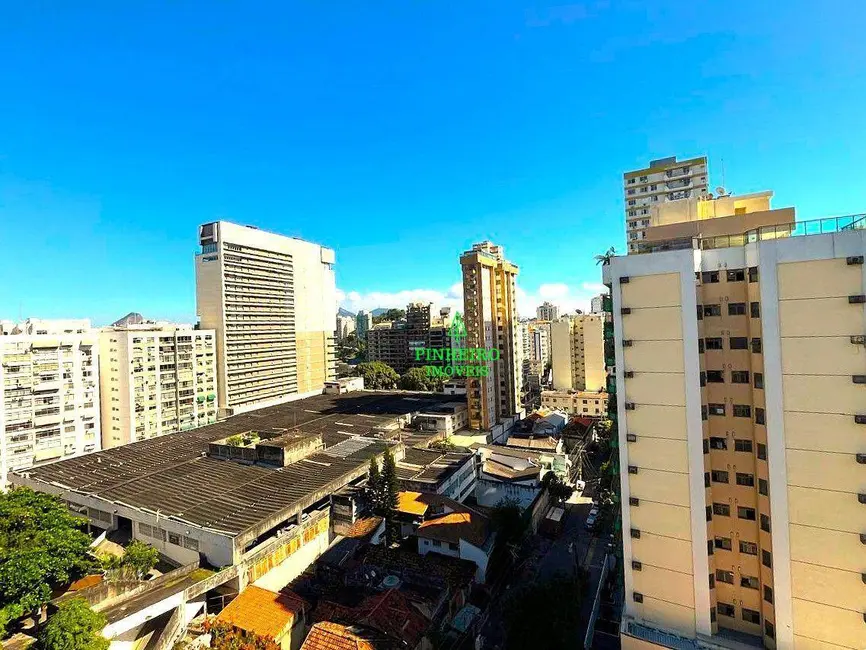 Apartamento com 3 quartos à venda, 153m2 em Ingá, Niteroi - RJ - imagem 1 Foto 1 de Apartamento com 3 quartos à venda, 153m2 em Ingá, Niteroi - RJ