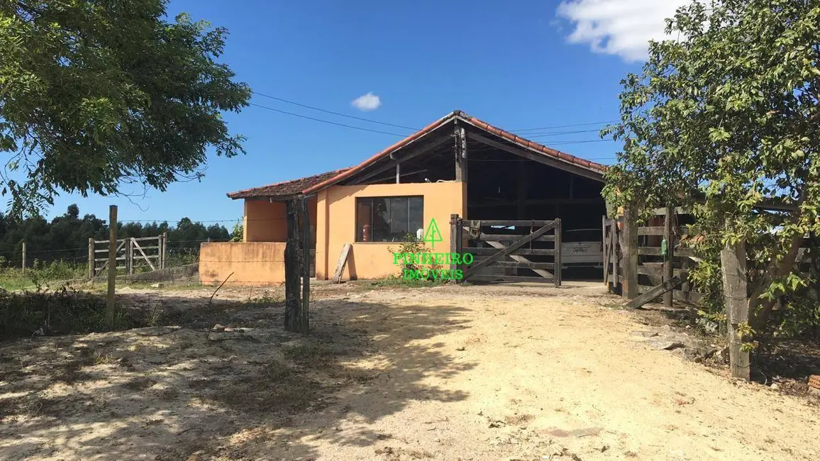 Foto 1 de Fazenda / Haras com 4 quartos à venda, 2446466m2 em Araruama - RJ