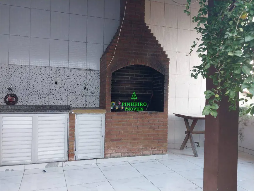 Foto 5 de Casa com 4 quartos à venda, 372m2 em Neves, Sao Goncalo - RJ