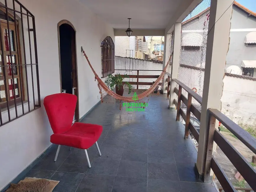 Foto 1 de Casa com 4 quartos à venda, 372m2 em Neves, Sao Goncalo - RJ