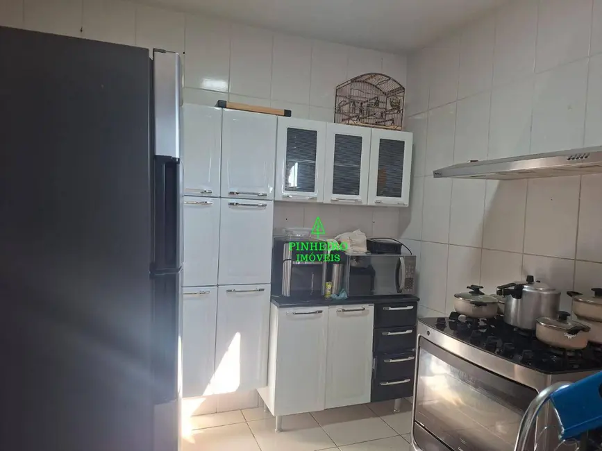 Foto 6 de Casa com 2 quartos à venda, 72m2 em Vista Alegre, Sao Goncalo - RJ
