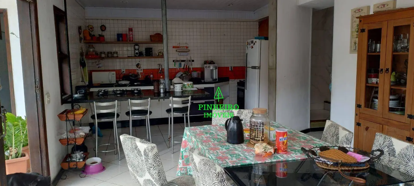 Casa com 3 quartos à venda, 740m2 em Itaipu, Niteroi - RJ - imagem 7 Foto 7 de Casa com 3 quartos à venda, 740m2 em Itaipu, Niteroi - RJ