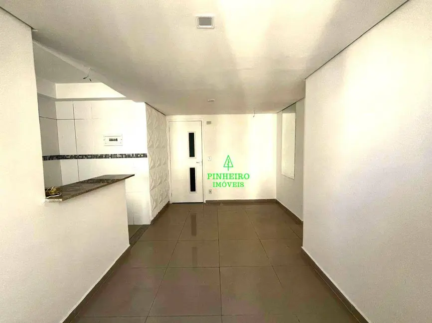 Foto 2 de Apartamento com 2 quartos à venda, 71m2 em Barreto, Niteroi - RJ