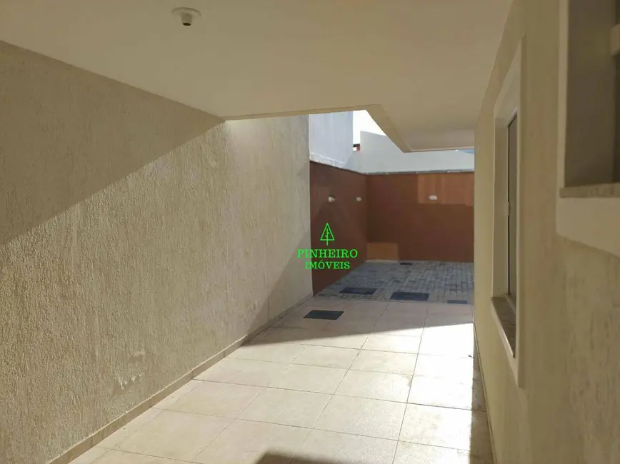 Casa com 3 quartos à venda, 720m2 em Maravista, Niteroi - RJ - imagem 3 Foto 3 de Casa com 3 quartos à venda, 720m2 em Maravista, Niteroi - RJ