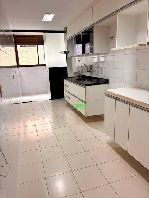 Apartamento com 3 quartos à venda, 160m2 em Santa Rosa, Niteroi - RJ - imagem 2 Foto 2 de Apartamento com 3 quartos à venda, 160m2 em Santa Rosa, Niteroi - RJ
