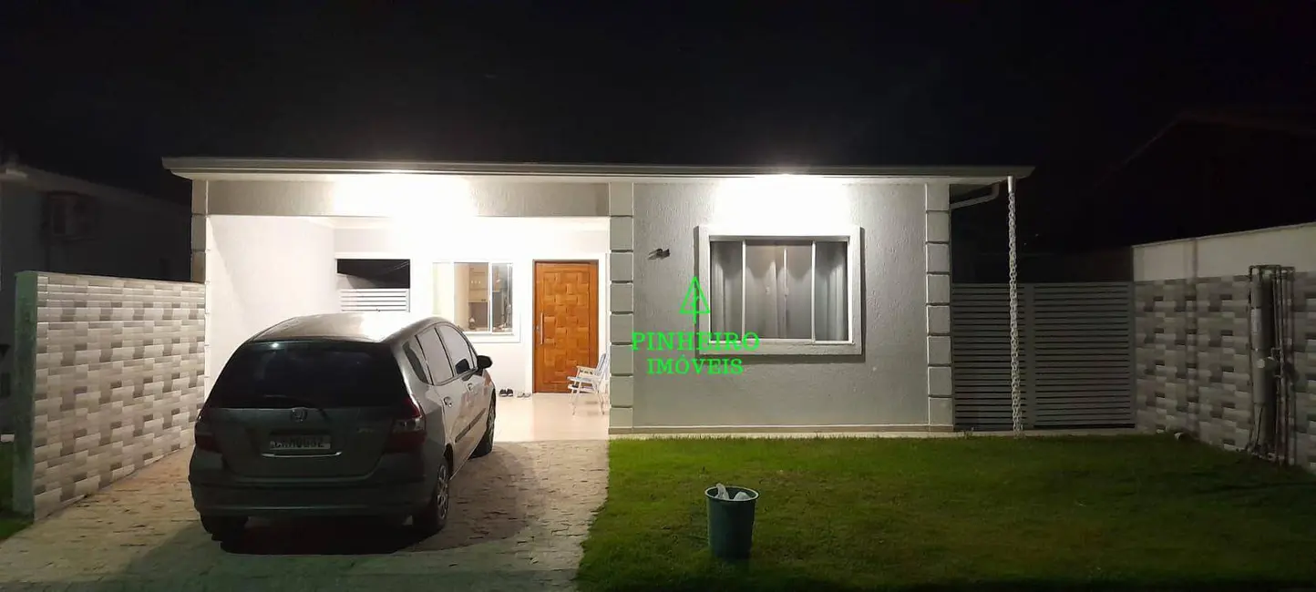 Foto 3 de Casa de Condomínio com 3 quartos à venda, 216m2 em Marica - RJ