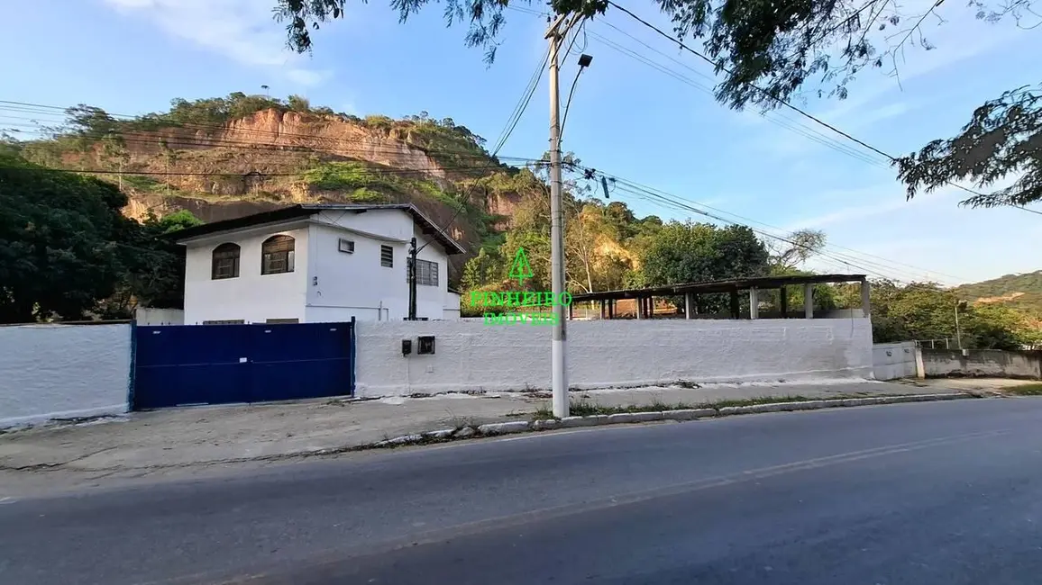 Armazém / Galpão à venda e para alugar, 1255m2 em Baldeador, Niteroi - RJ - imagem 1 Foto 1 de Armazém / Galpão à venda e para alugar, 1255m2 em Baldeador, Niteroi - RJ