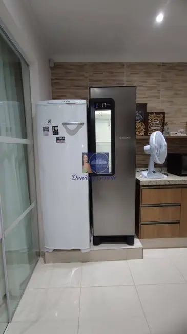 Foto 8 de Casa de Condomínio com 5 quartos à venda e para alugar, 250m2 em Pardinho - SP