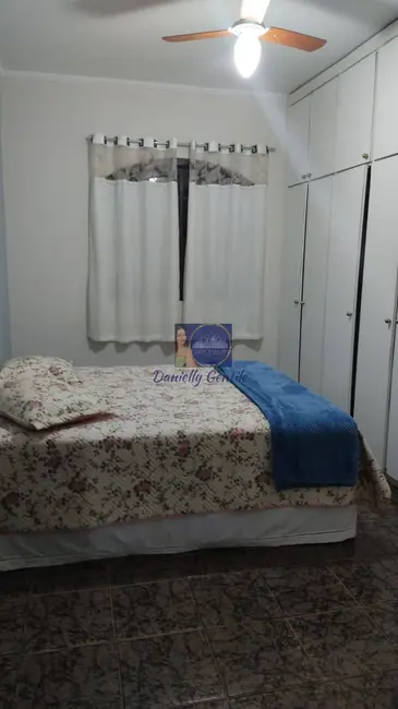 Foto 4 de Casa com 6 quartos à venda e para alugar, 350m2 em Pardinho - SP