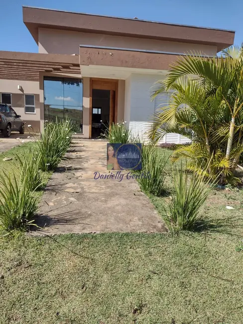 Foto 8 de Casa com 3 quartos para alugar, 140m2 em Pardinho - SP