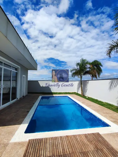 Foto 2 de Casa com 3 quartos à venda e para alugar, 175m2 em Pardinho - SP