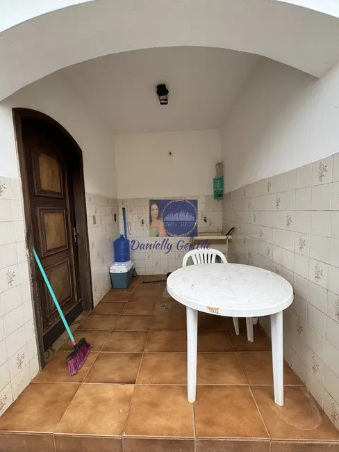 Foto 4 de Casa com 3 quartos à venda, 300m2 em Pardinho - SP