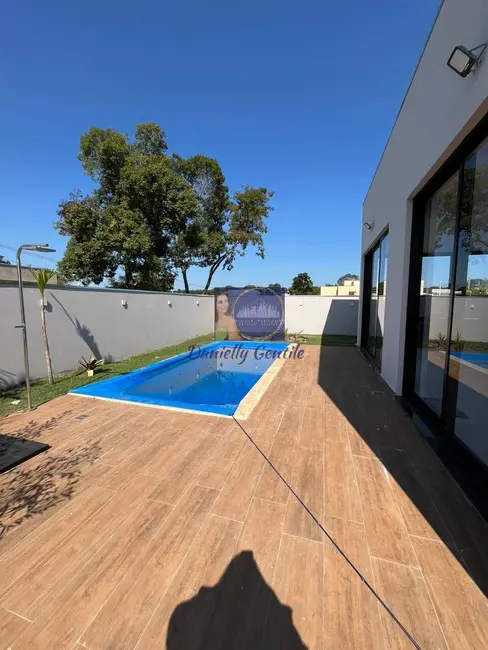 Foto 1 de Sobrado com 4 quartos à venda, 273m2 em Pardinho - SP