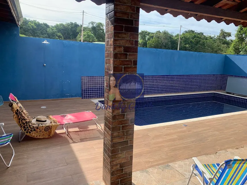 Foto 1 de Casa com 2 quartos à venda, 220m2 em Pardinho - SP