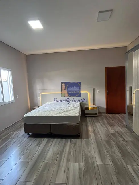 Foto 8 de Casa com 3 quartos à venda e para alugar, 170m2 em Pardinho - SP