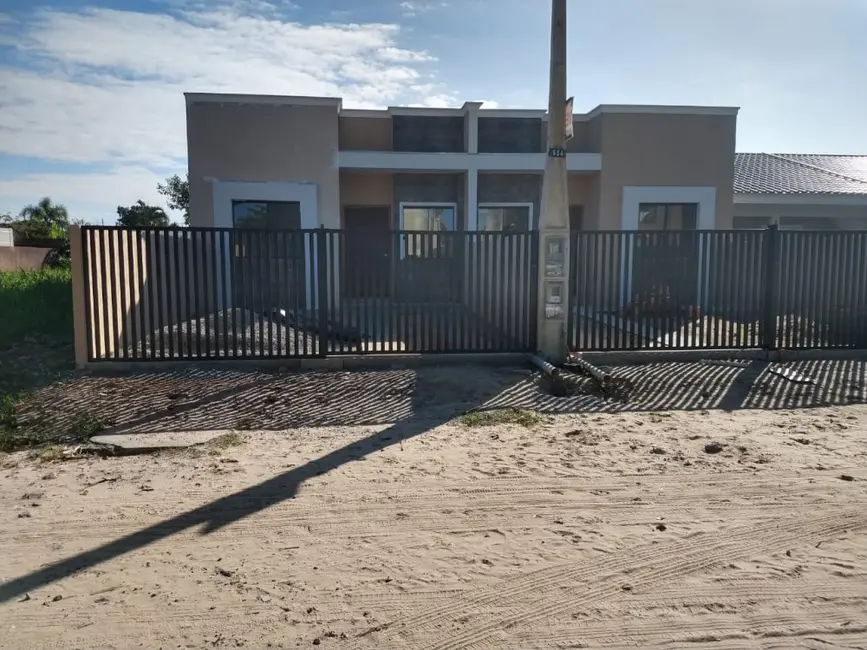 Foto 1 de Casa com 3 quartos à venda, 81m2 em Pontal Do Parana - PR
