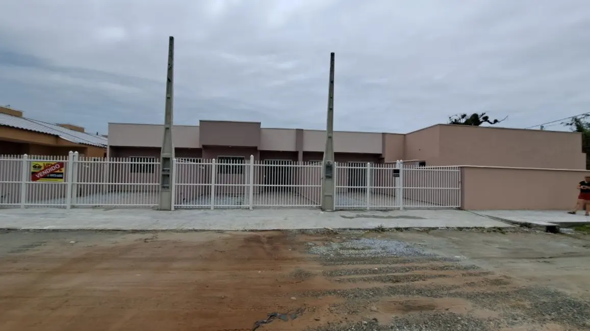 Foto 1 de Casa com 3 quartos à venda, 87m2 em Pontal Do Parana - PR