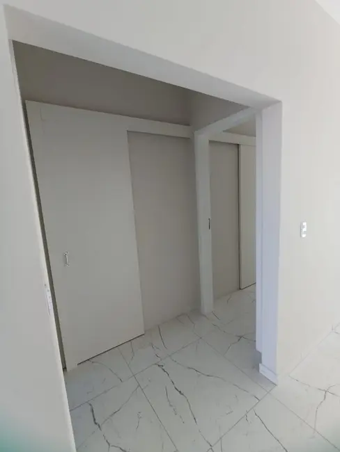 Foto 5 de Casa com 2 quartos à venda, 63m2 em Matinhos - PR