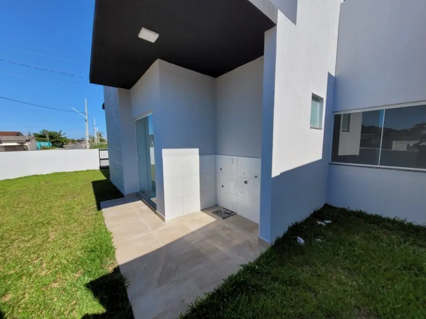 Foto 4 de Casa com 2 quartos à venda, 49m2 em Pontal Do Parana - PR