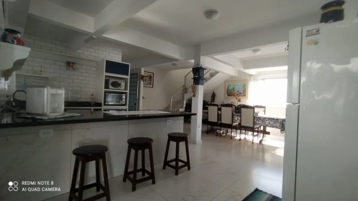 Foto 7 de Sobrado com 4 quartos à venda, 240m2 em Pontal Do Parana - PR