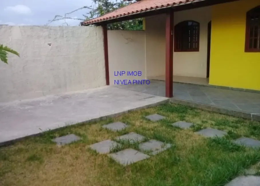 Foto 2 de Casa com 2 quartos à venda, 78m2 em Jardim Atlântico Central (Itaipuaçu), Marica - RJ