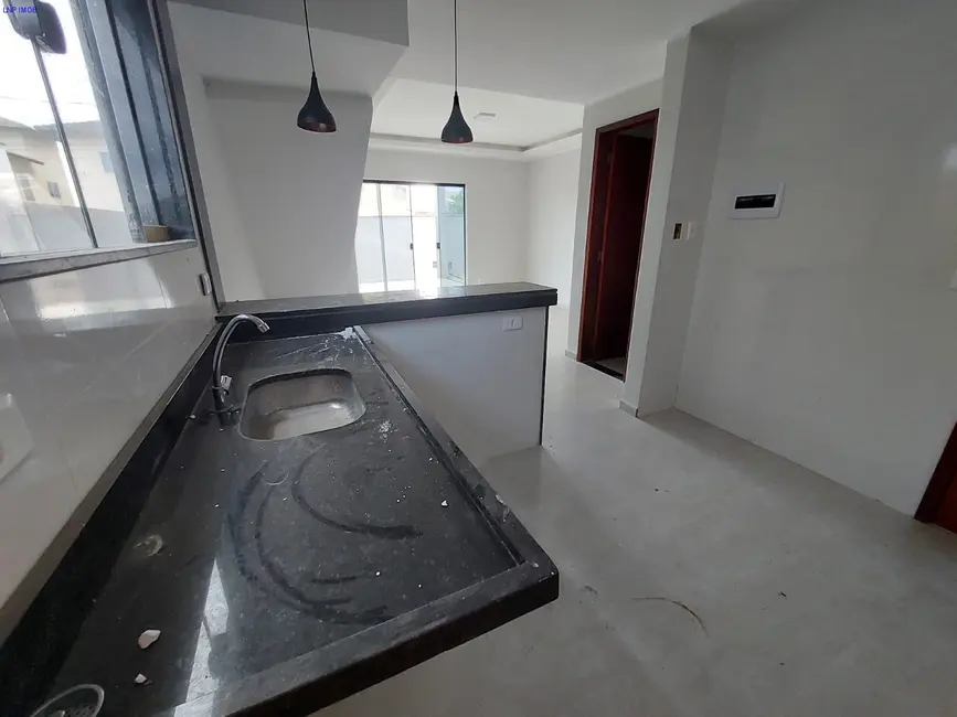 Foto 7 de Casa com 2 quartos à venda, 190m2 em Jardim Atlântico Central (Itaipuaçu), Marica - RJ