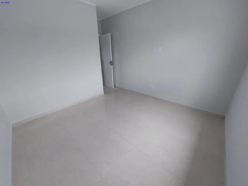 Foto 9 de Casa com 2 quartos à venda, 80m2 em Jardim Atlântico Leste (Itaipuaçu), Marica - RJ