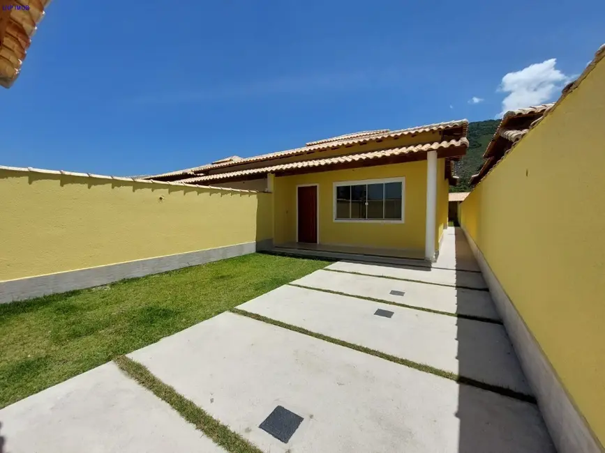 Foto 2 de Casa com 2 quartos à venda, 240m2 em Barroco (Itaipuaçu), Marica - RJ