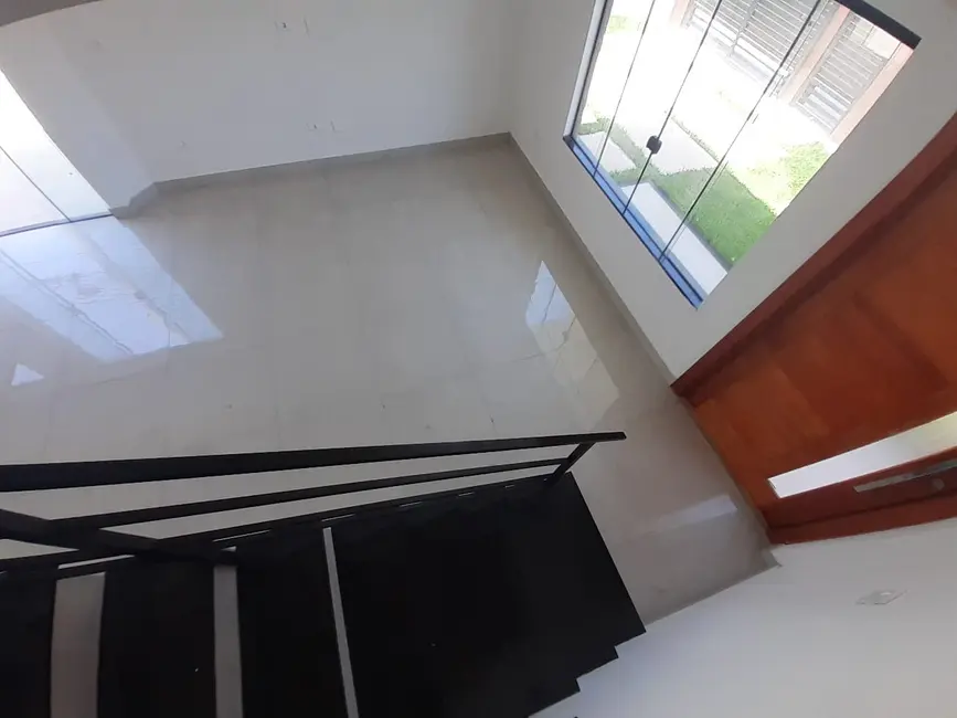 Foto 5 de Casa de Condomínio com 2 quartos à venda, 160m2 em Jardim Atlântico Central (Itaipuaçu), Marica - RJ