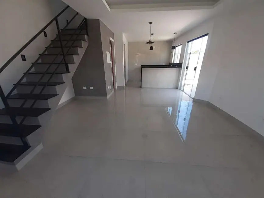 Foto 4 de Casa de Condomínio com 2 quartos à venda, 160m2 em Jardim Atlântico Central (Itaipuaçu), Marica - RJ