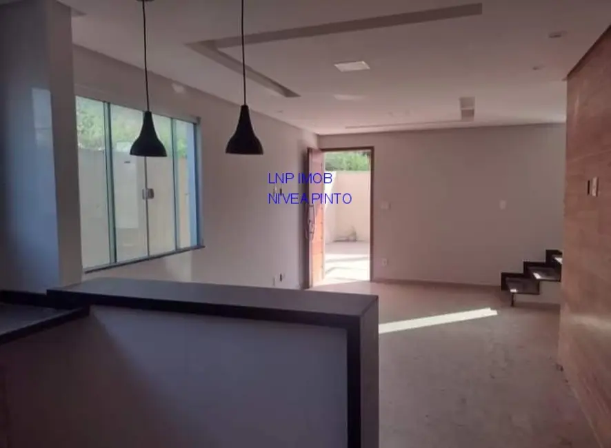 Foto 5 de Casa com 2 quartos à venda, 220m2 em Barroco (Itaipuaçu), Marica - RJ