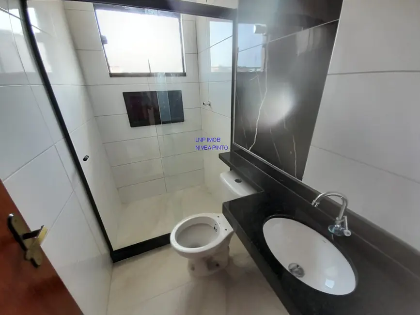 Foto 8 de Casa com 2 quartos à venda, 150m2 em Jardim Atlântico Central (Itaipuaçu), Marica - RJ