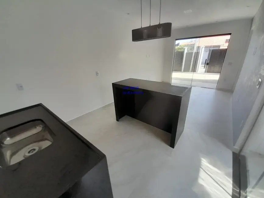 Foto 5 de Casa com 2 quartos à venda, 150m2 em Jardim Atlântico Central (Itaipuaçu), Marica - RJ