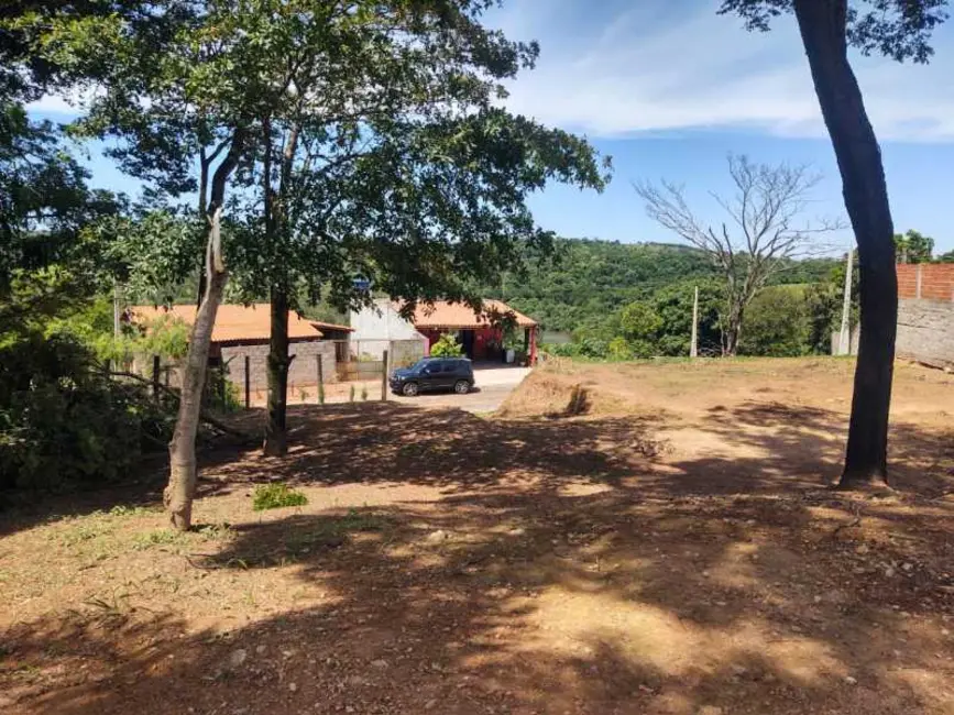 Foto 1 de Terreno / Lote à venda, 1300m2 em Itu - SP