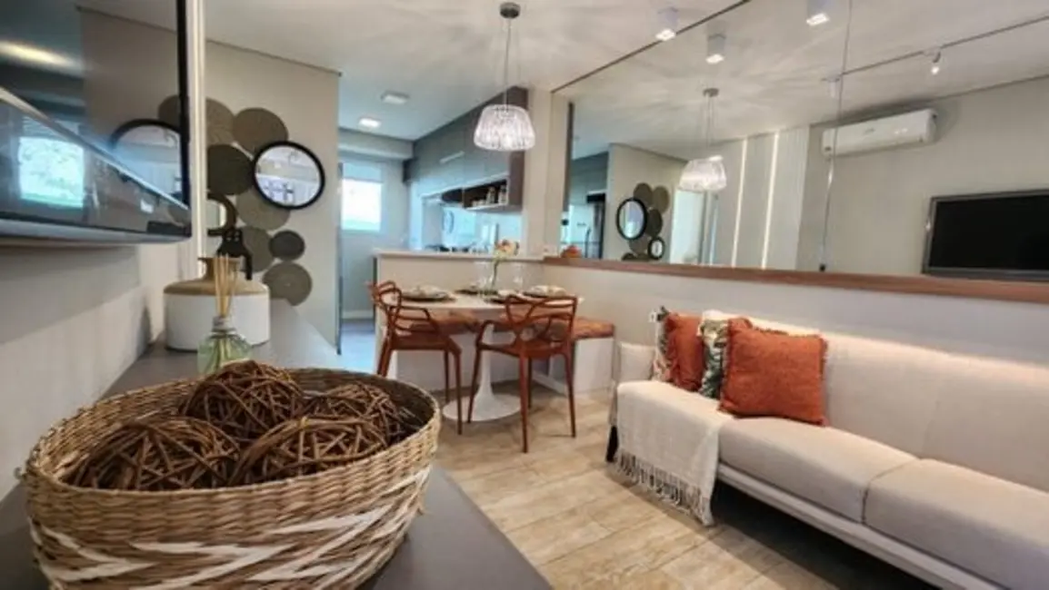 Foto 3 de Apartamento com 2 quartos à venda, 67m2 em Campinas - SP